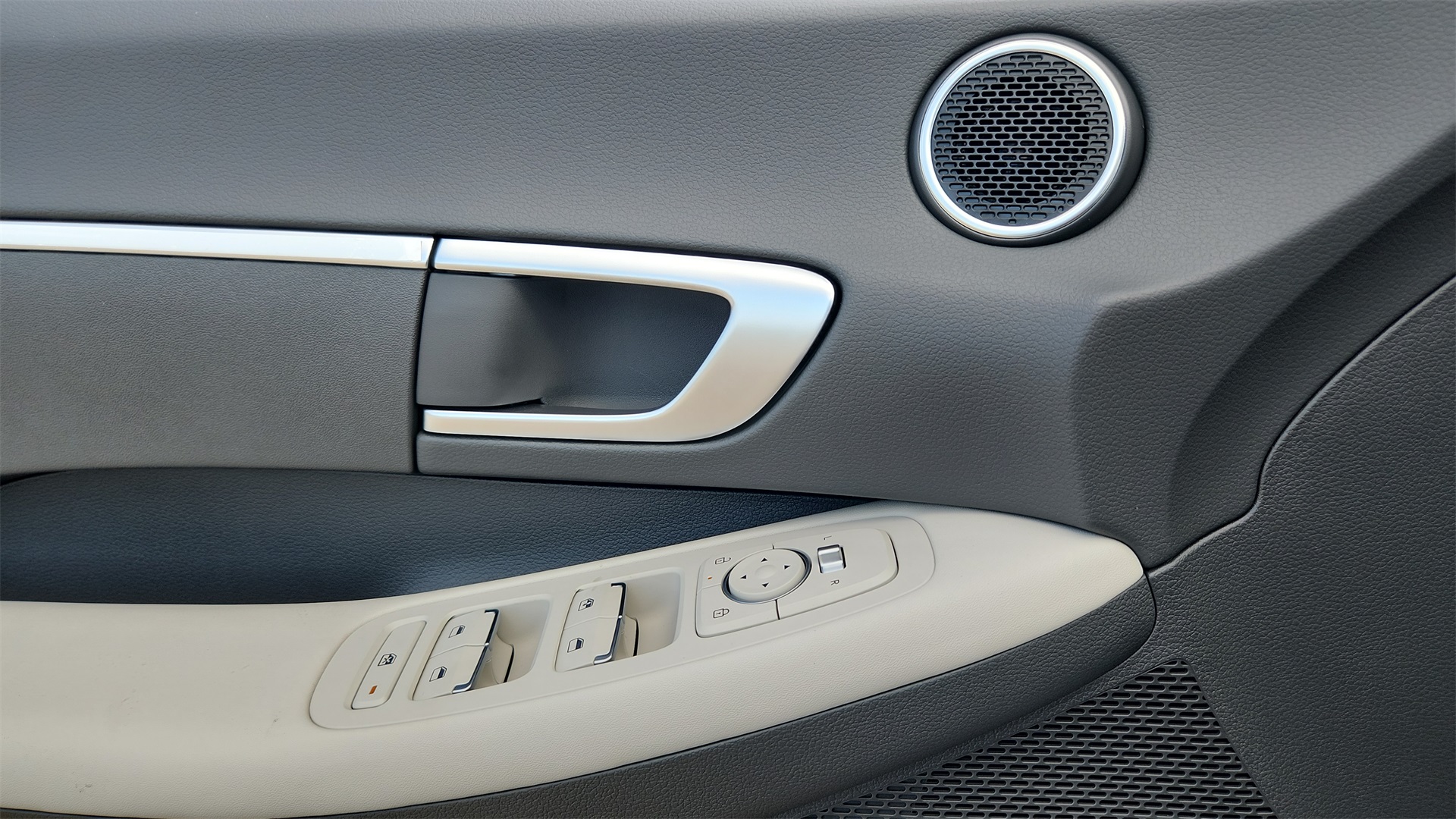 2026 Hyundai Sonata SE Image 19 of 24