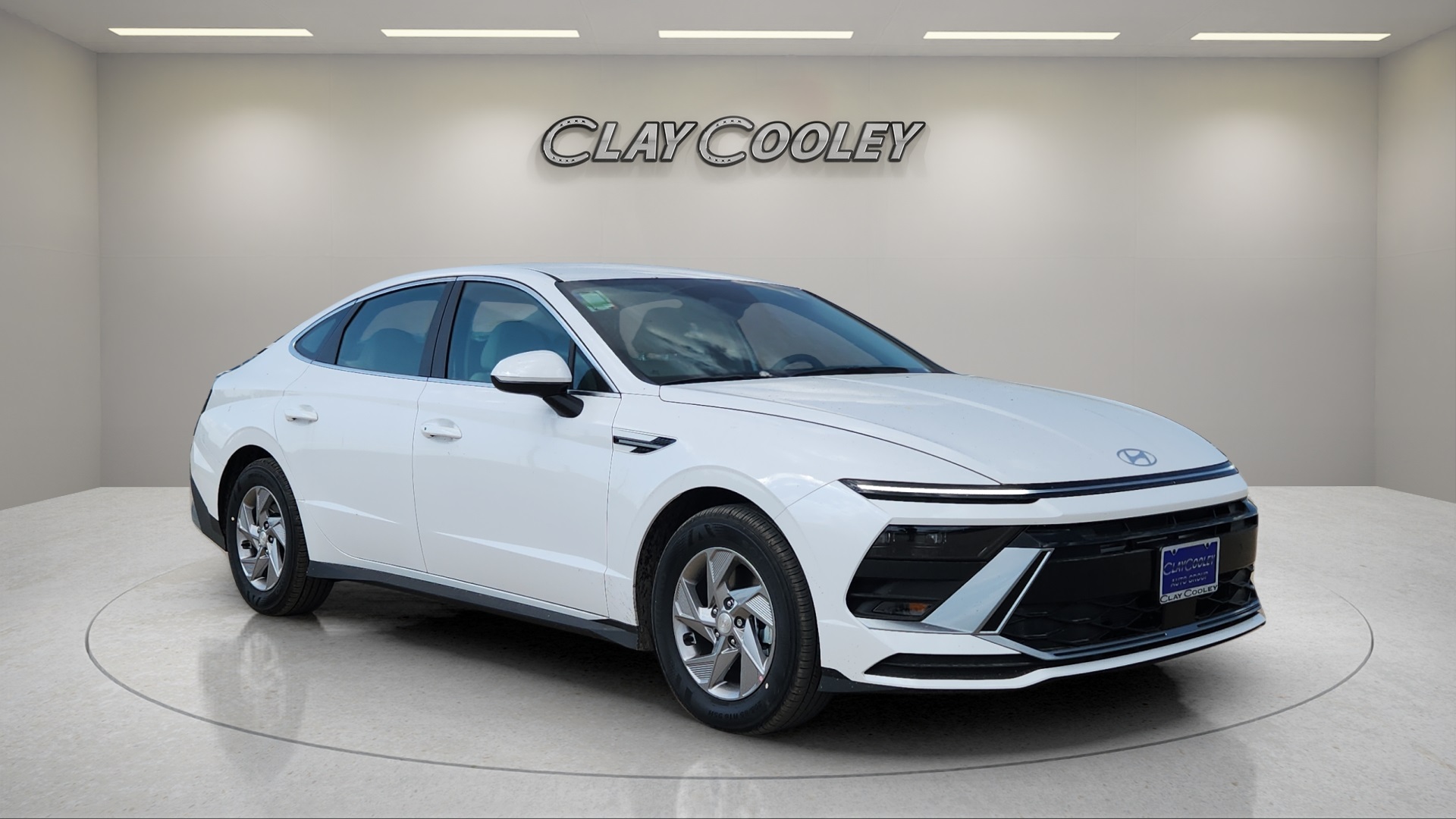 2026 Hyundai Sonata SE Image 3 of 24