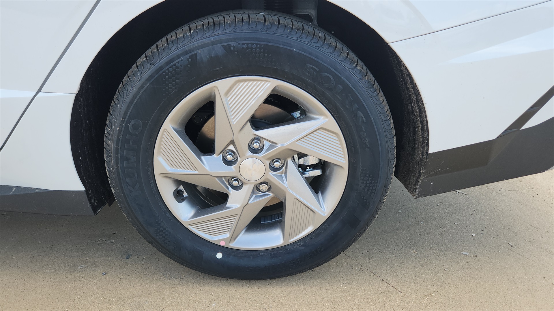 2026 Hyundai Sonata SE Image 10 of 24