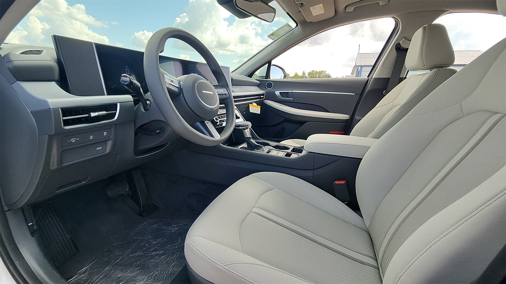 2026 Hyundai Sonata SE Image 23 of 24