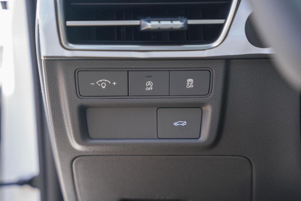 2026 Hyundai Sonata SE Image 28 of 39