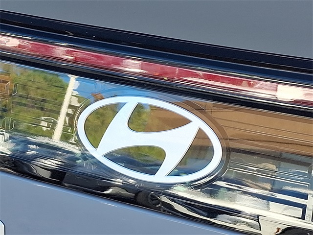 2026 Hyundai Sonata SE Image 12 of 13