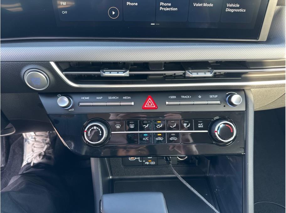 2026 Hyundai Sonata SE Image 17 of 23