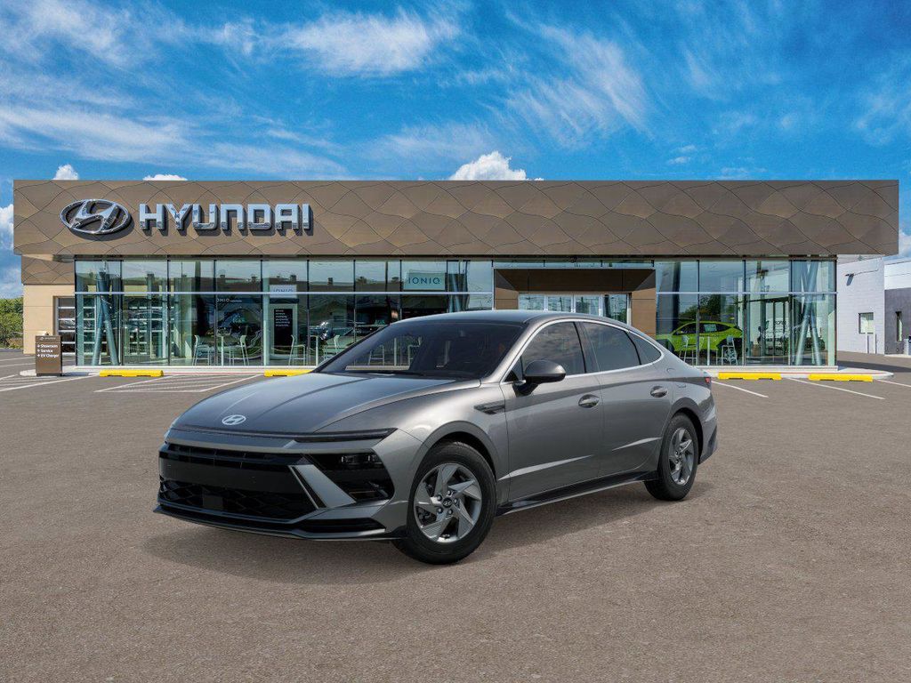 2026 Hyundai Sonata SE Image 1 of 18