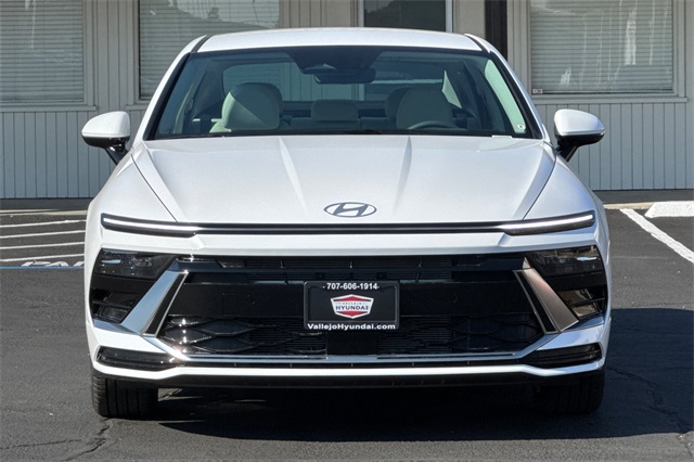 2026 Hyundai Sonata SEL Sport Image 4 of 24
