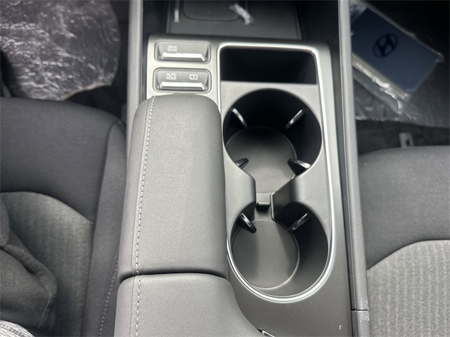 2026 Hyundai Sonata SEL Sport Image 17 of 21