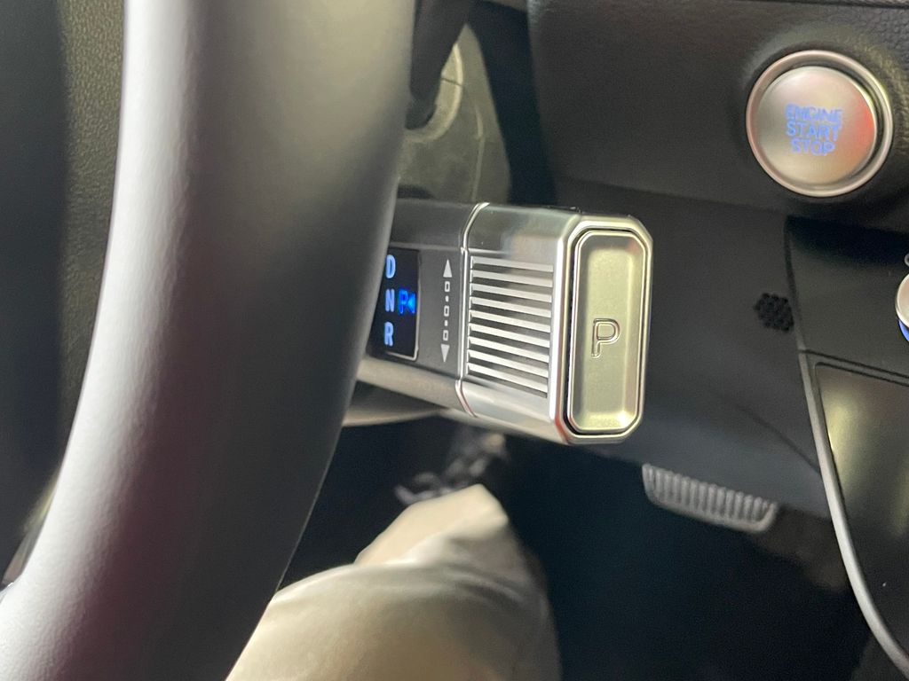 2026 Hyundai Sonata SEL Sport Image 25 of 39