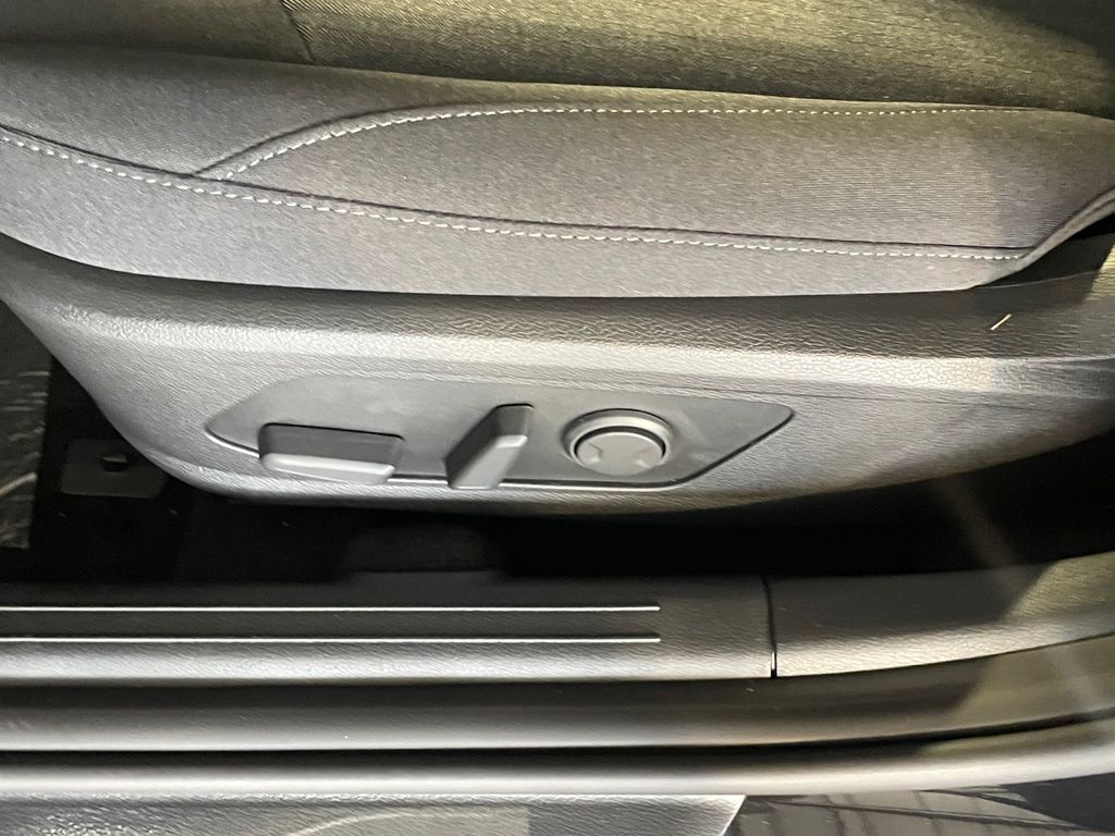 2026 Hyundai Sonata SEL Sport Image 23 of 39