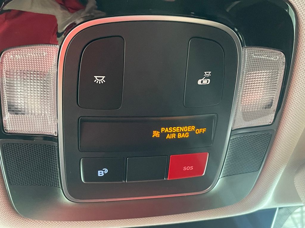 2026 Hyundai Sonata SEL Sport Image 28 of 39