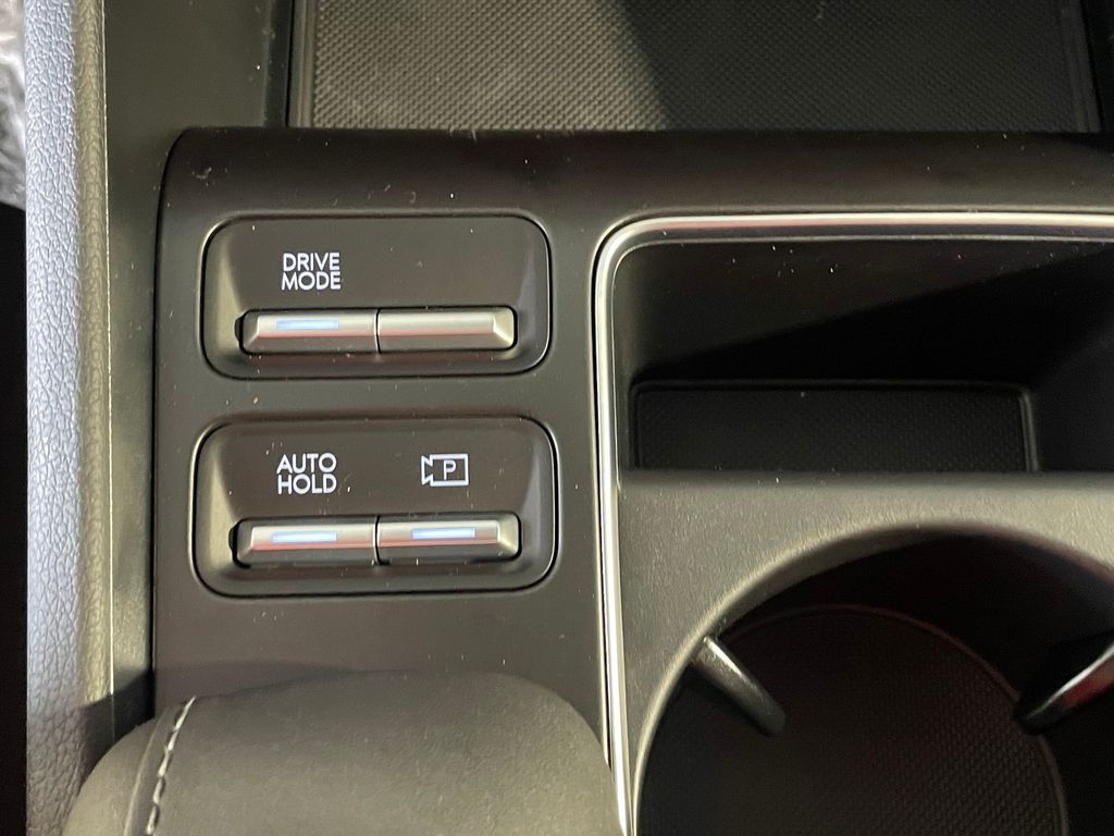 2026 Hyundai Sonata SEL Sport Image 37 of 39