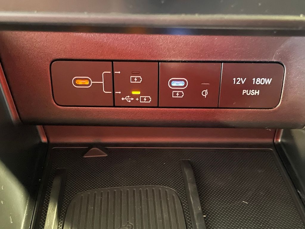 2026 Hyundai Sonata SEL Sport Image 34 of 39