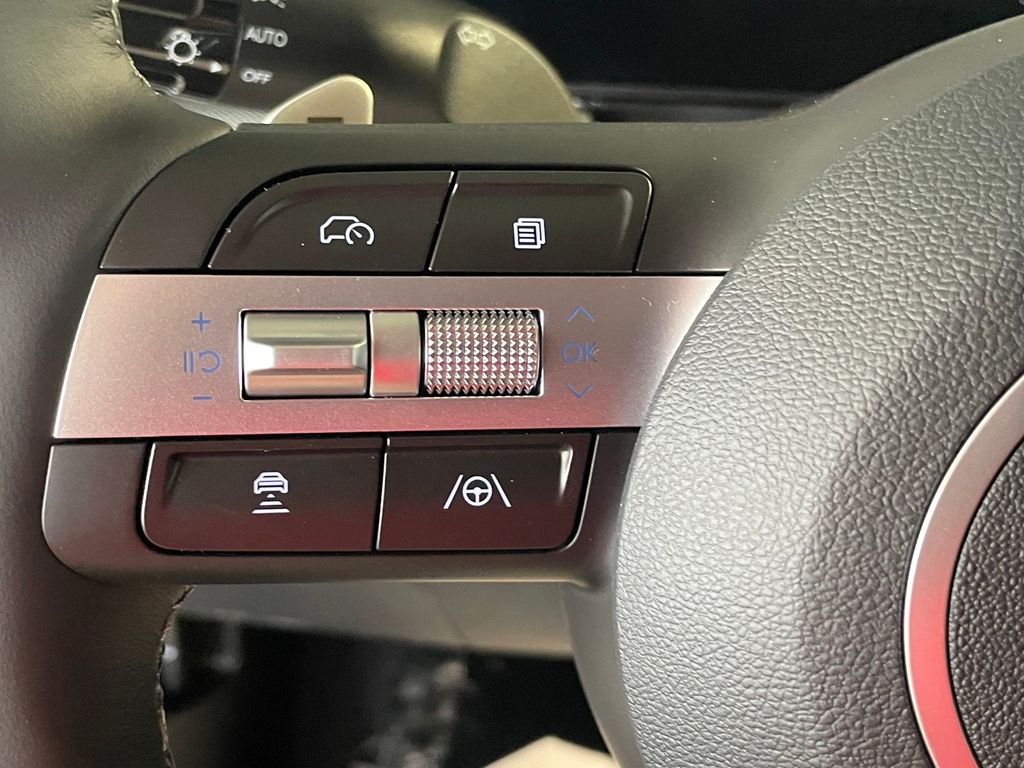 2026 Hyundai Sonata SEL Sport Image 26 of 39