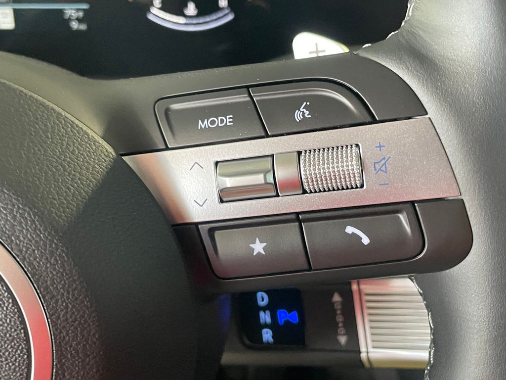 2026 Hyundai Sonata SEL Sport Image 29 of 39