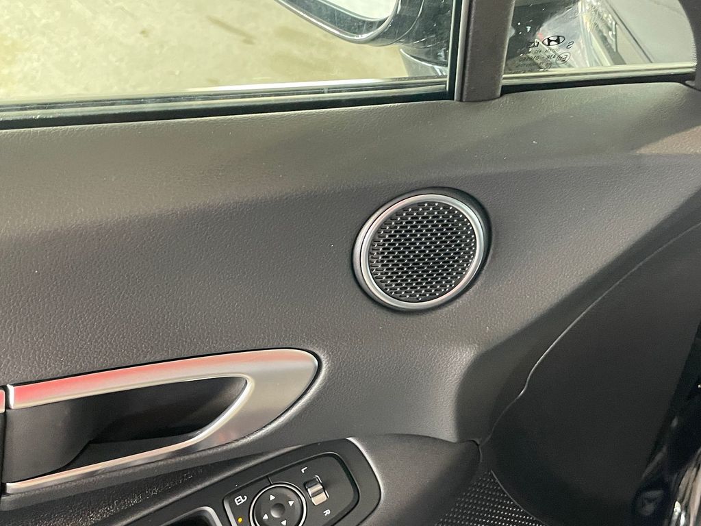 2026 Hyundai Sonata SEL Sport Image 21 of 39