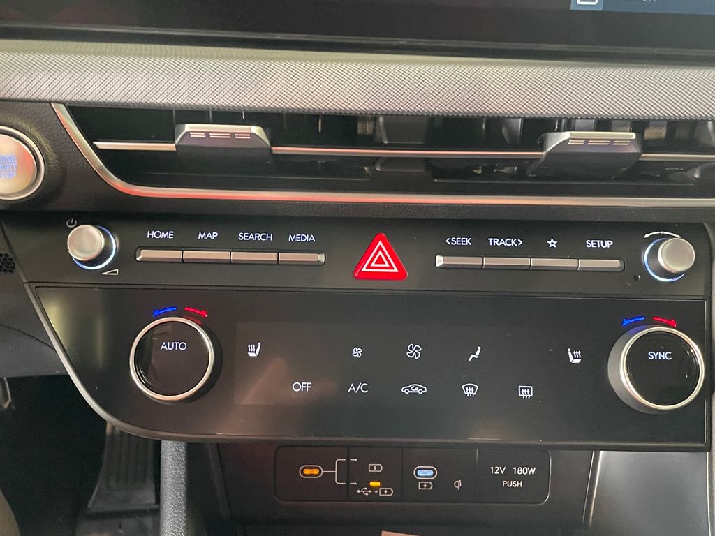 2026 Hyundai Sonata SEL Sport Image 17 of 39