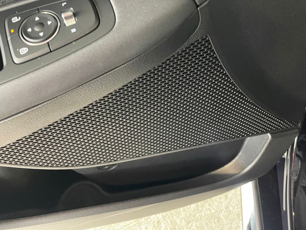 2026 Hyundai Sonata SEL Sport Image 31 of 39