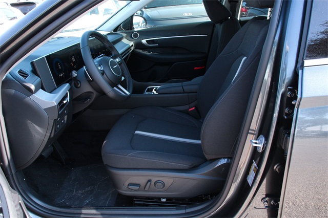 2026 Hyundai Sonata SEL Sport Image 9 of 17