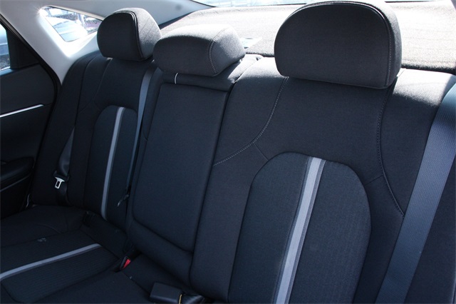 2026 Hyundai Sonata SEL Sport Image 7 of 17