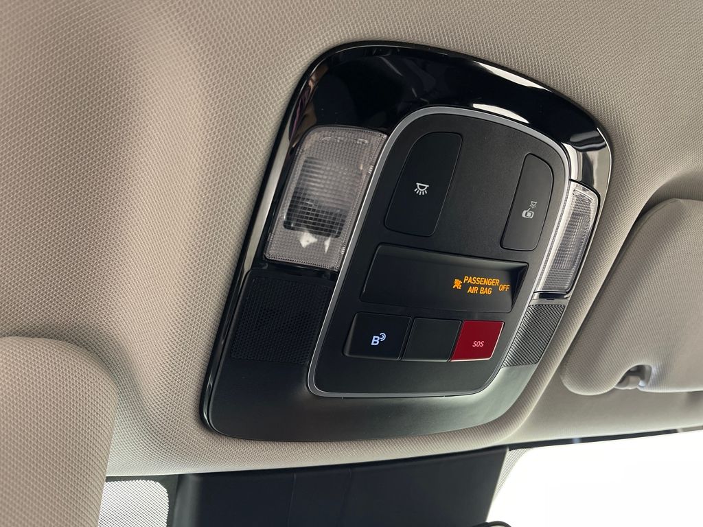 2026 Hyundai Sonata SEL Sport Image 27 of 31