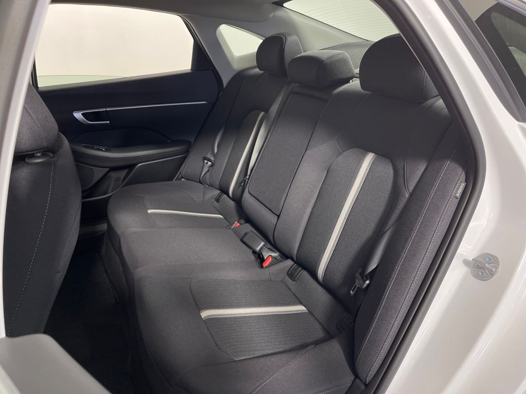 2026 Hyundai Sonata SEL Sport Image 12 of 31