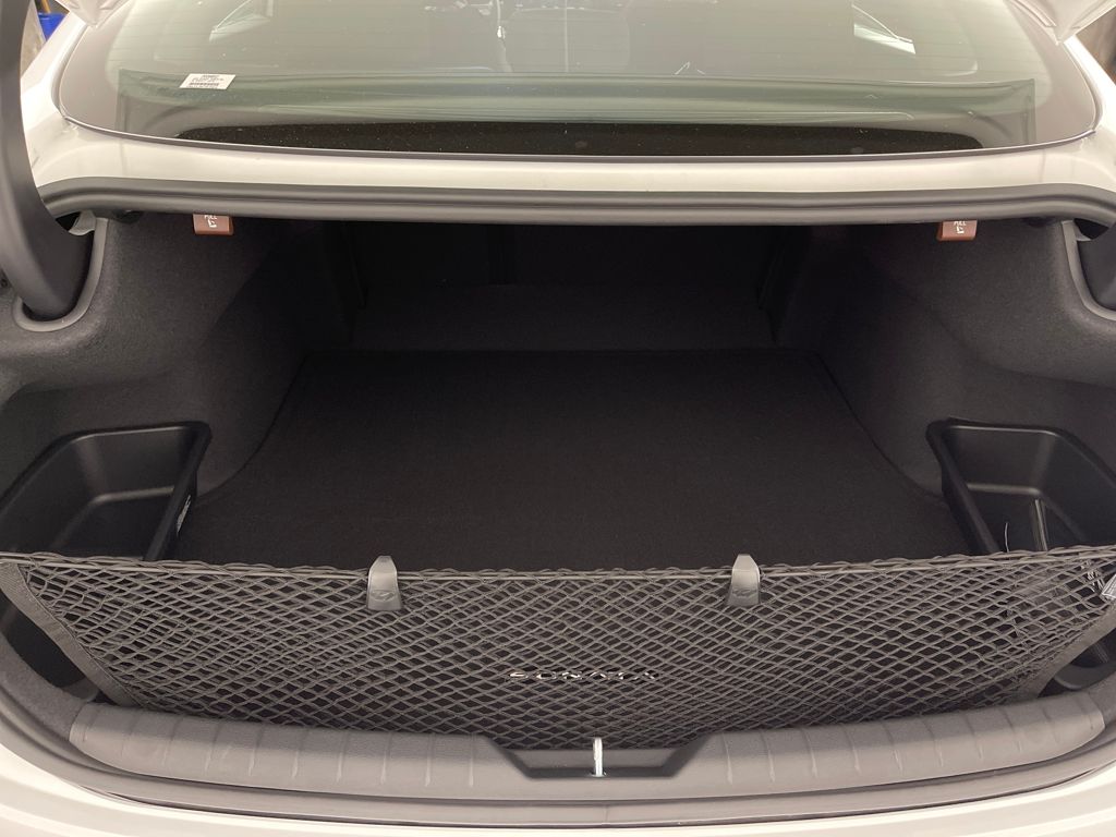 2026 Hyundai Sonata SEL Sport Image 11 of 31