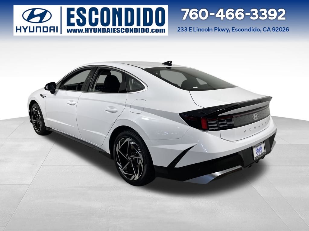2026 Hyundai Sonata SEL Sport Image 7 of 31
