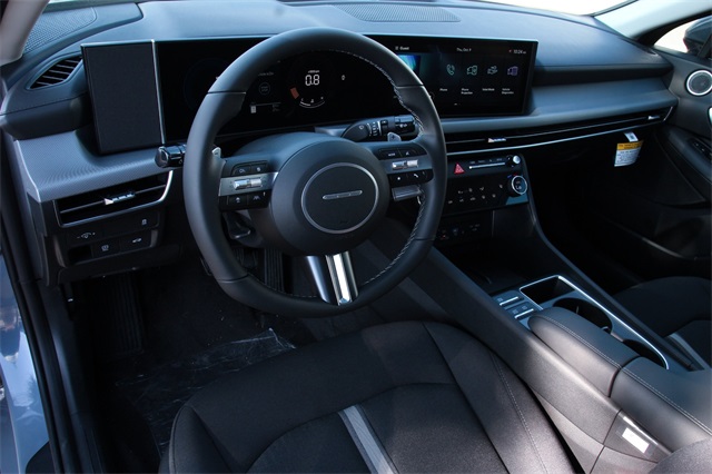2026 Hyundai Sonata SEL Sport Image 11 of 19