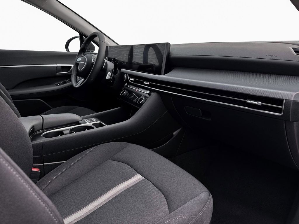 2026 Hyundai Sonata SEL Sport Image 17 of 19