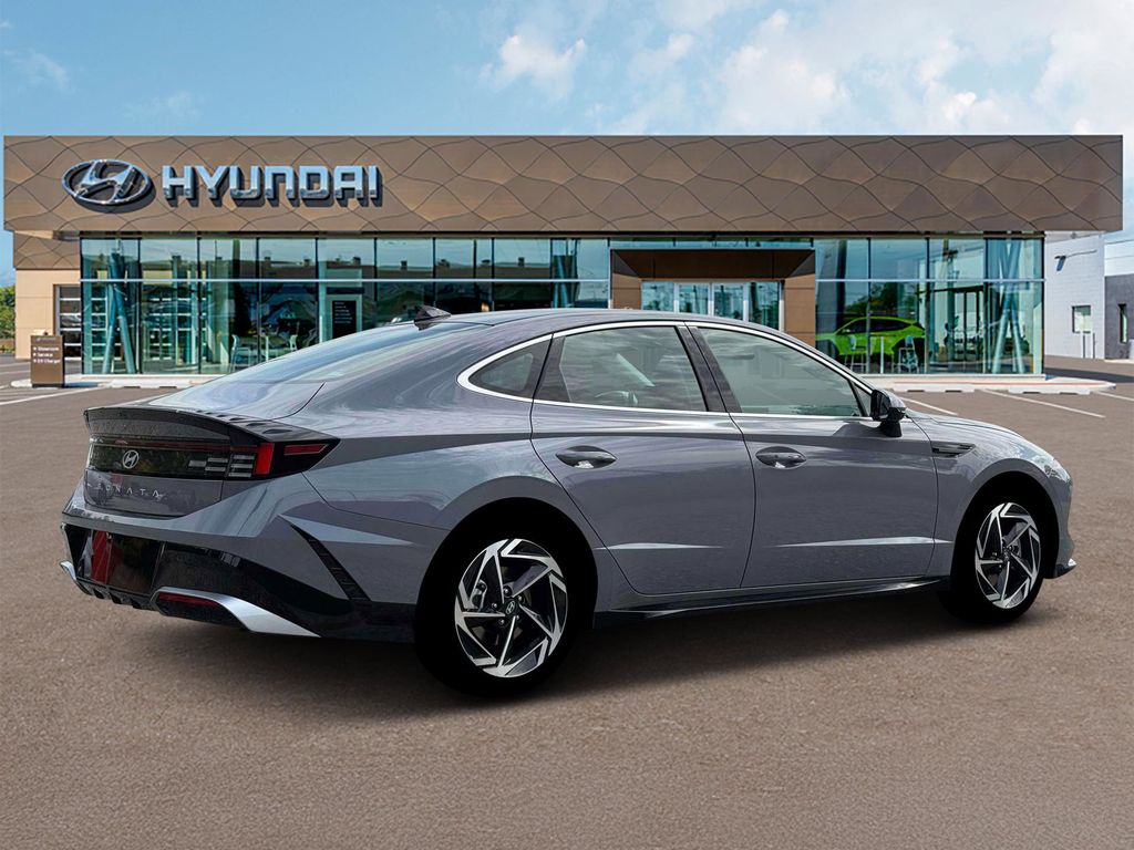 2026 Hyundai Sonata SEL Sport Image 7 of 19