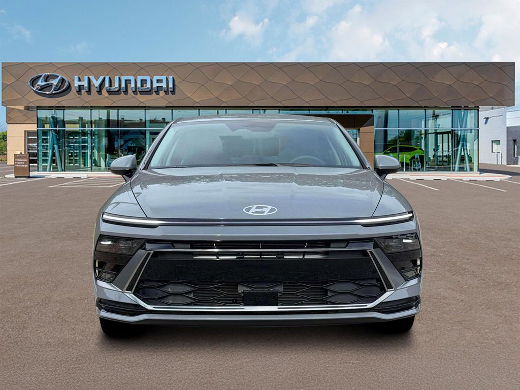 2026 Hyundai Sonata SEL Sport Image 3 of 19