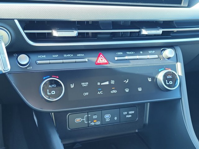 2026 Hyundai Sonata Hybrid SEL Image 9 of 14