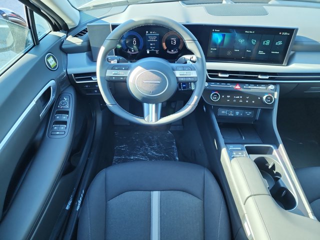 2026 Hyundai Sonata Hybrid SEL Image 7 of 14