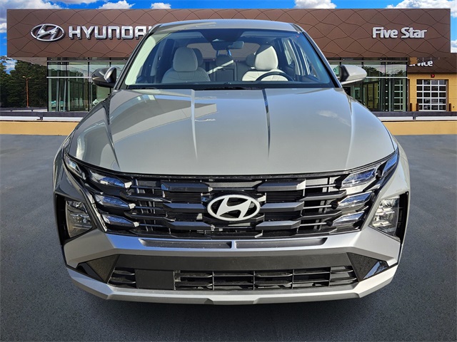 2026 Hyundai Tucson SE Image 2 of 31