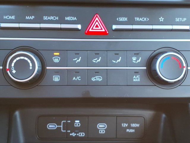 2026 Hyundai Tucson SE Image 14 of 22