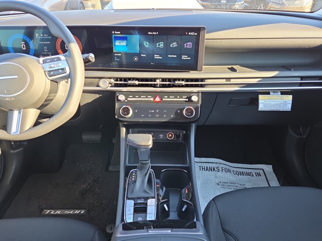 2026 Hyundai Tucson SEL Image 8 of 14