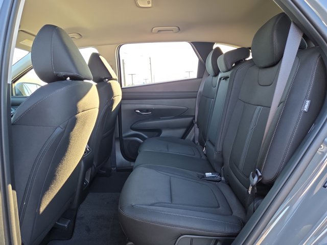 2026 Hyundai Tucson SEL Image 5 of 14