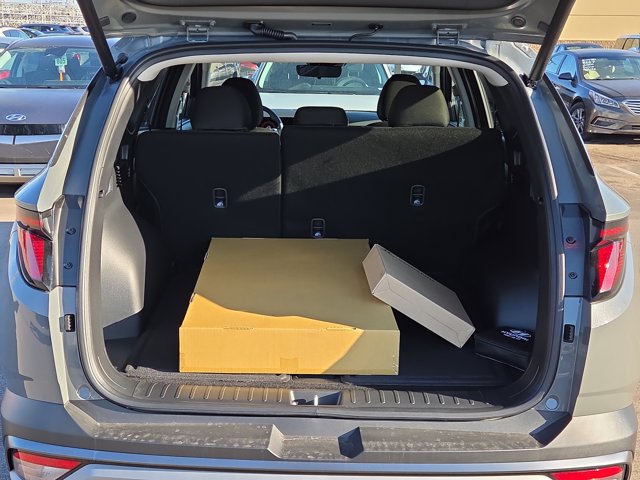 2026 Hyundai Tucson SEL Image 4 of 14