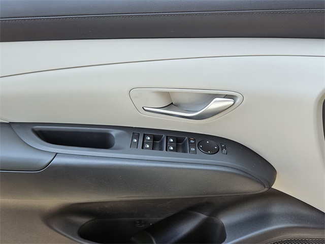 2026 Hyundai Tucson SEL Image 22 of 33