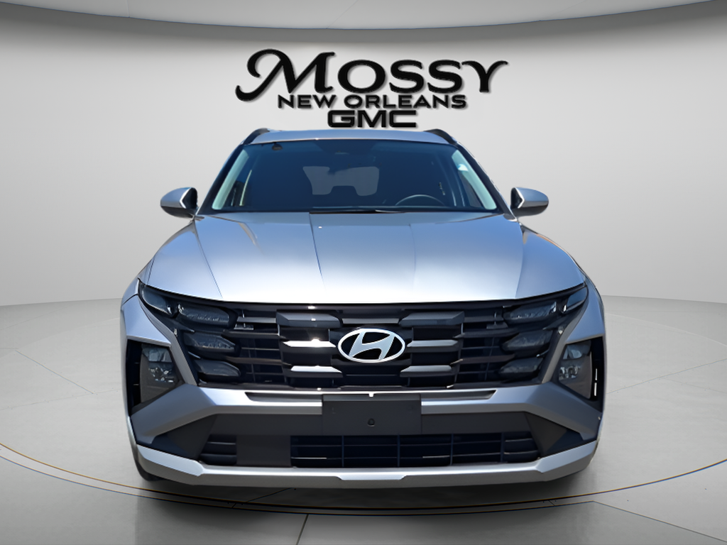 2026 Hyundai Tucson SEL Image 2 of 30
