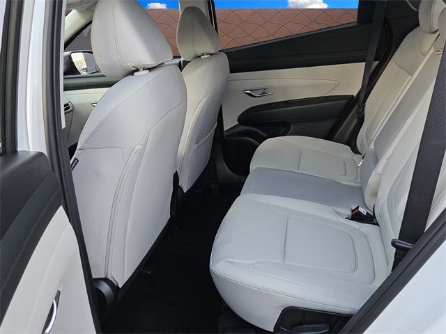 2026 Hyundai Tucson SEL Image 11 of 29