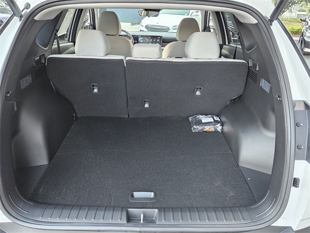 2026 Hyundai Tucson SEL Image 9 of 29