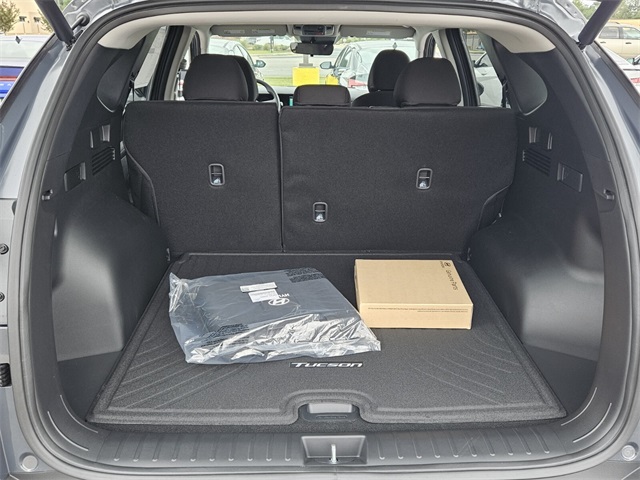 2026 Hyundai Tucson SEL Image 9 of 29