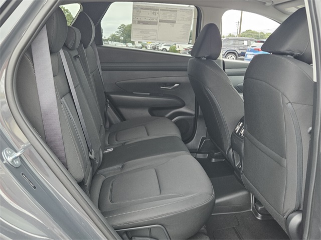 2026 Hyundai Tucson SEL Image 12 of 29