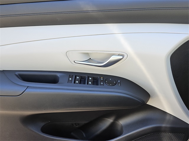 2026 Hyundai Tucson SEL Image 20 of 31