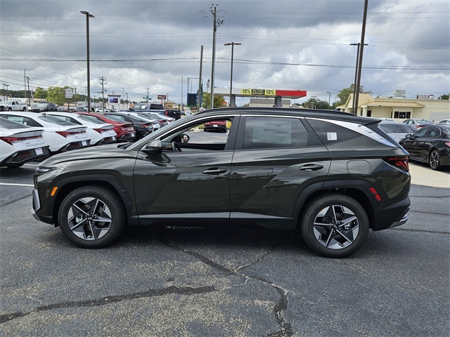 2026 Hyundai Tucson SEL Image 8 of 28