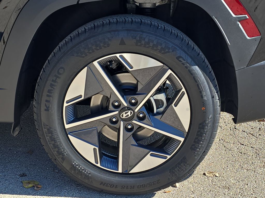 2026 Hyundai Tucson SEL Image 10 of 33
