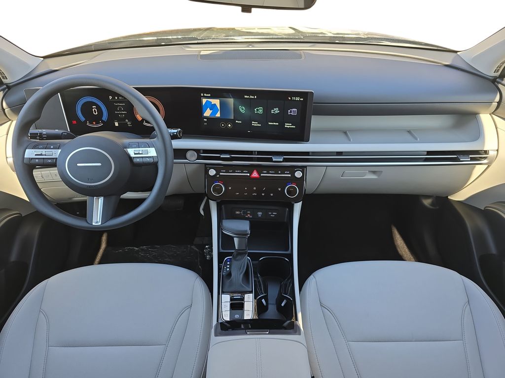 2026 Hyundai Tucson SEL Image 17 of 33