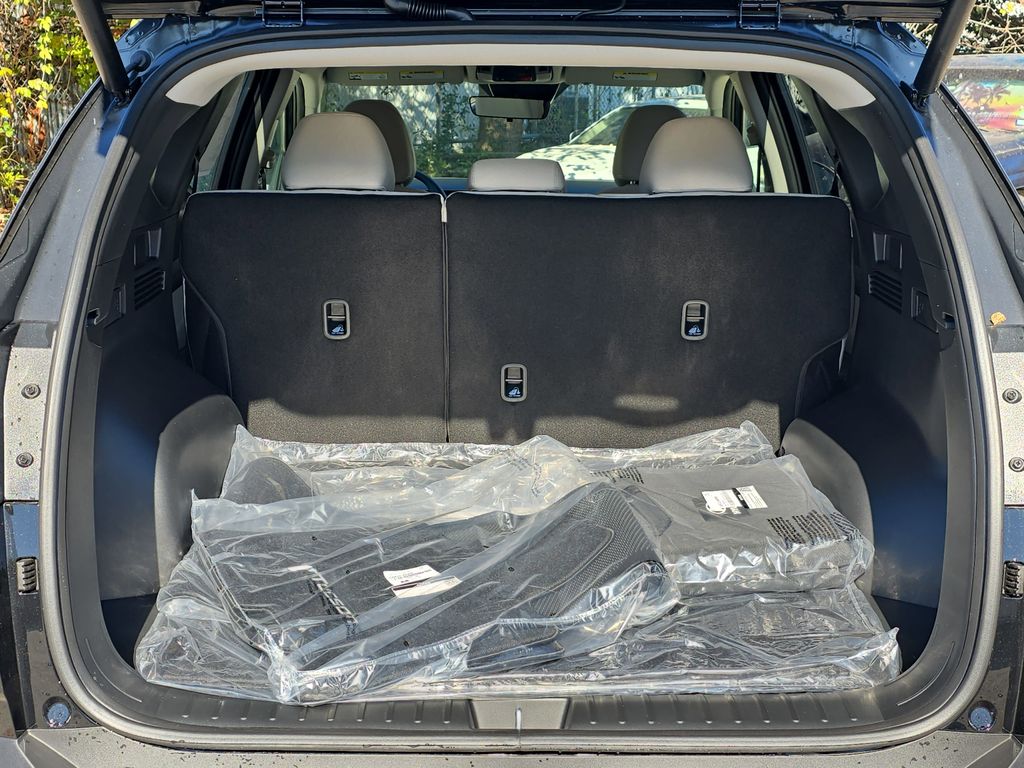 2026 Hyundai Tucson SEL Image 12 of 33