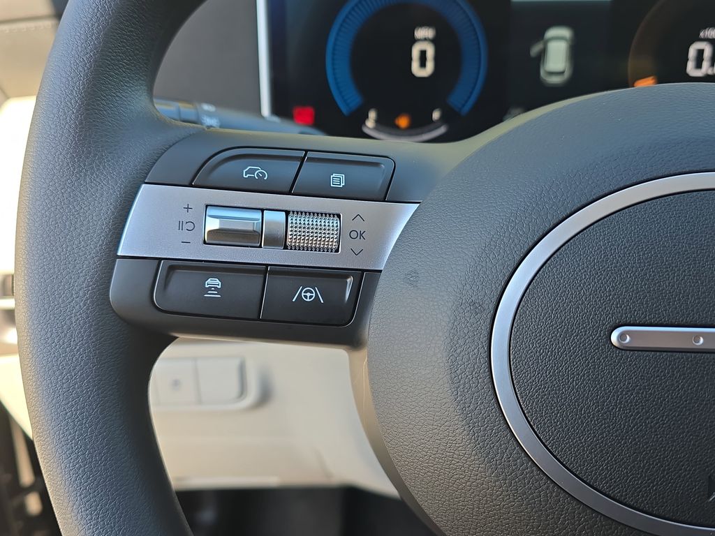 2026 Hyundai Tucson SEL Image 32 of 33