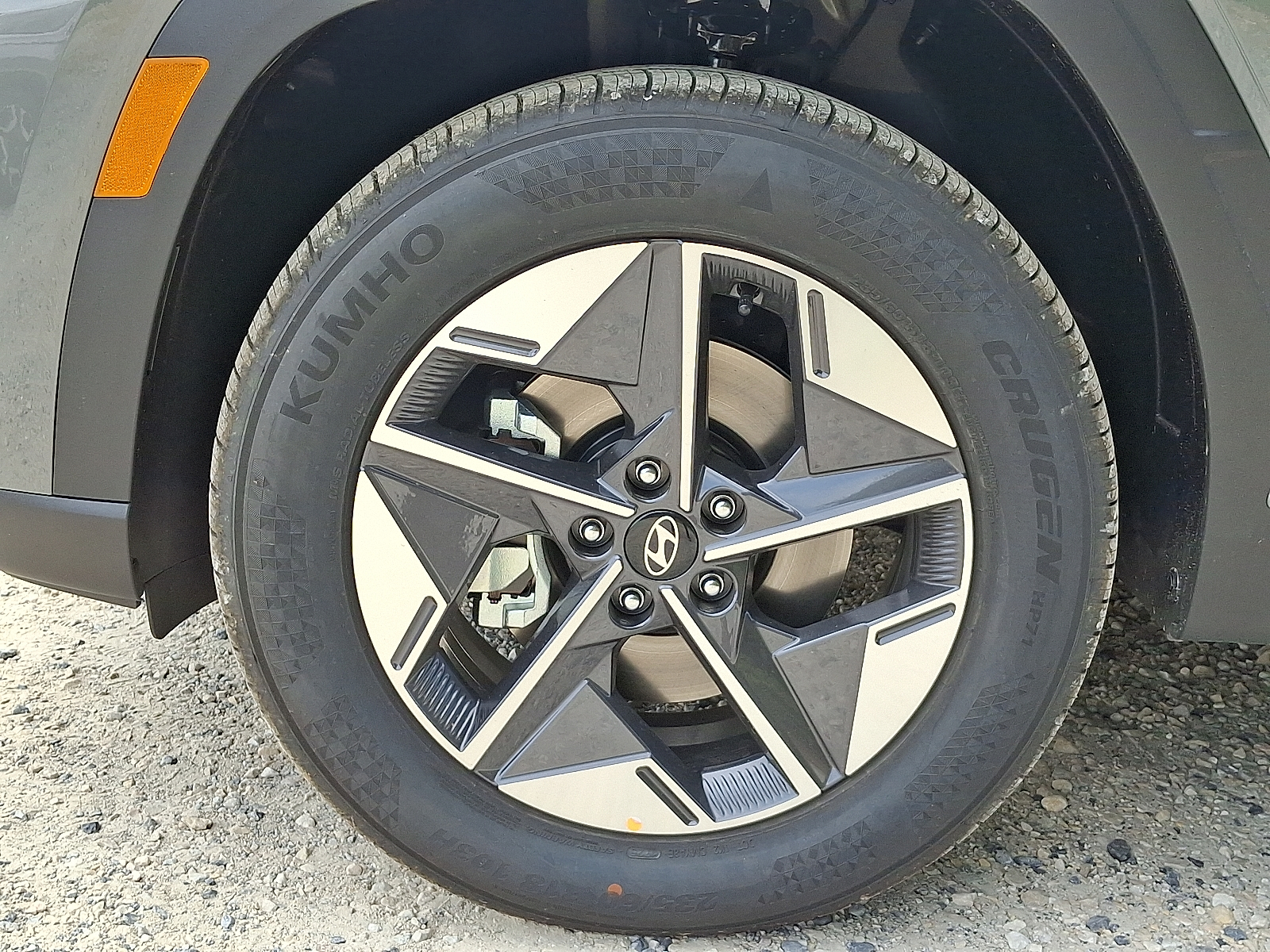 2026 Hyundai Tucson SEL Image 10 of 20